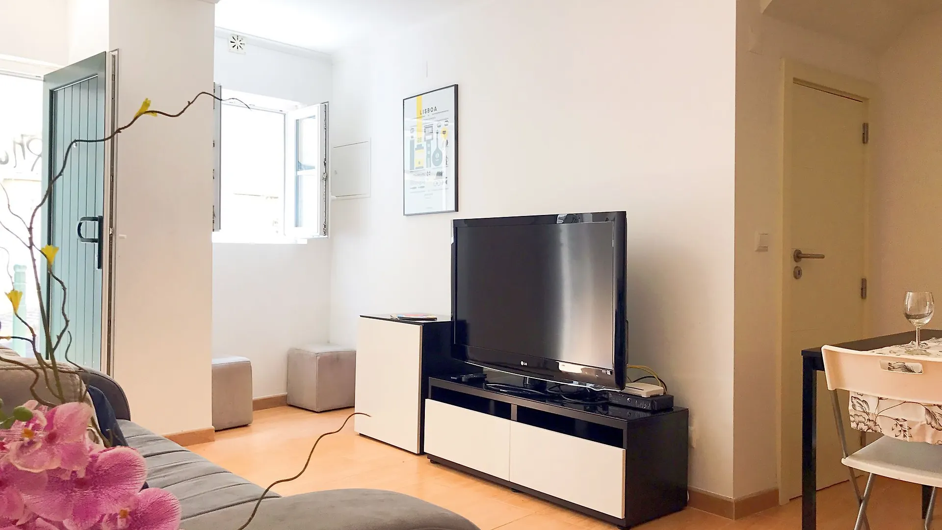 Cosy Almirante By Homing Daire Lisboa 0*,